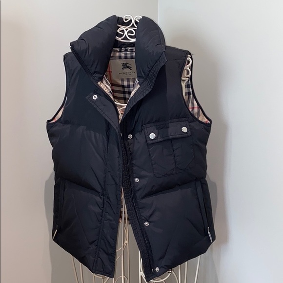 Burberry Jackets & Blazers - 💚💚Woman’s Burberry puffer vest